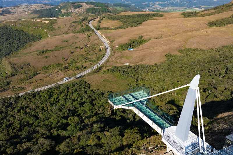  Maior plataforma panorâmica de vidro de Santa Catarina é inaugurada 