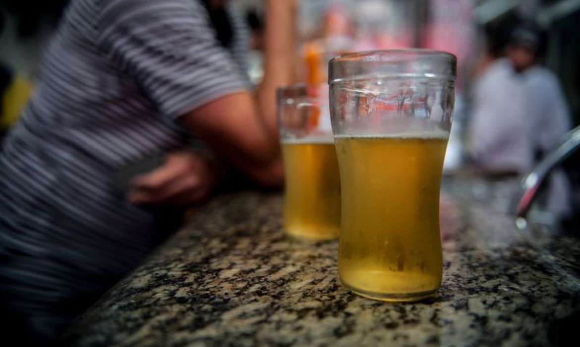 SC libera consumo e venda de bebidas alcoólicas no 2º turno das eleições de 2022