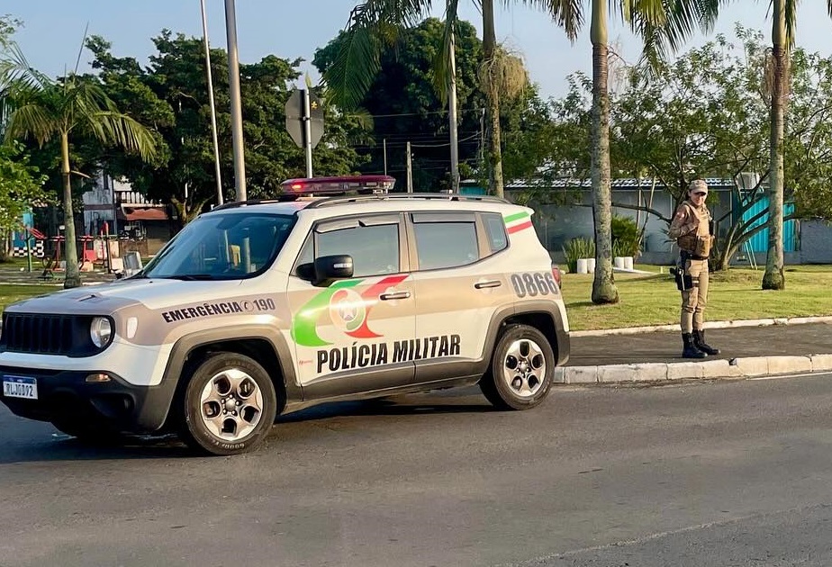 Rottweiler mata ladrão após ele invadir empresa