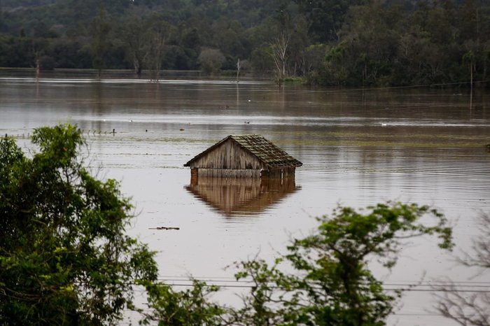 Como ajudar o Rio Grande do Sul: Governo reativa chave PIX para doações 