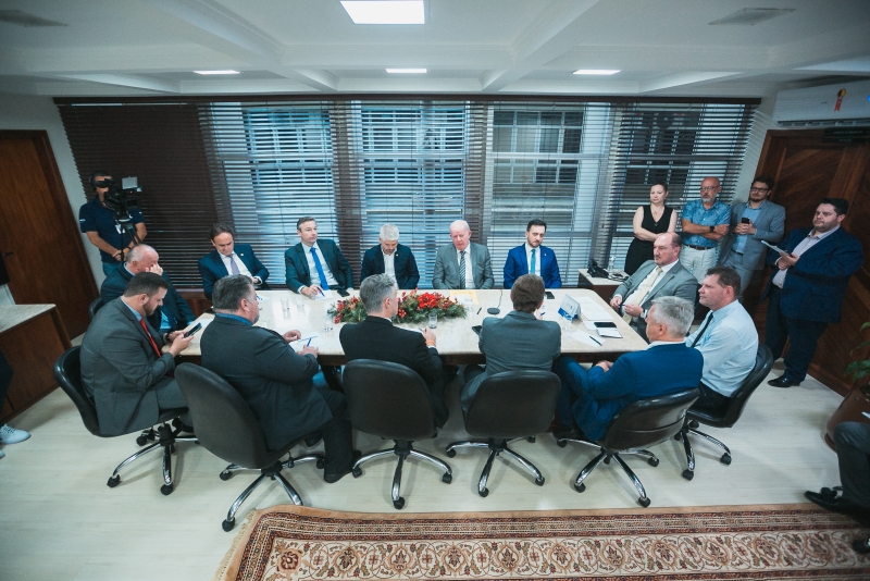 Valores foram definidos em reunião dos líderes de bancadas da Alesc na Presidência da Casa, nesta quarta (22) (Foto: ALESC)