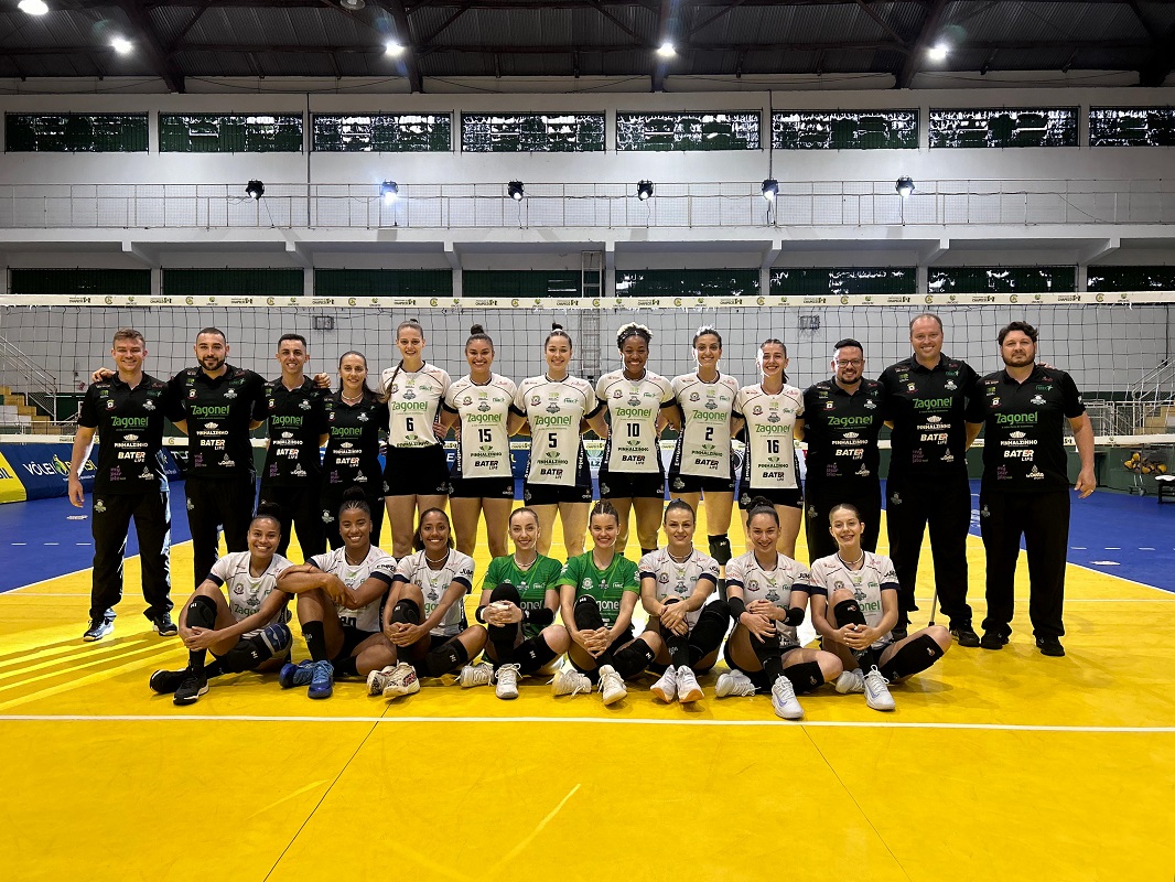 Pinhalense Voleibol estreia com vitória na Super Liga B