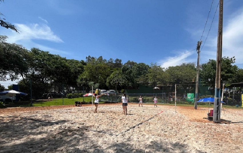 Dica para o feriado: AABB realiza campeonato de Beach Tennis 