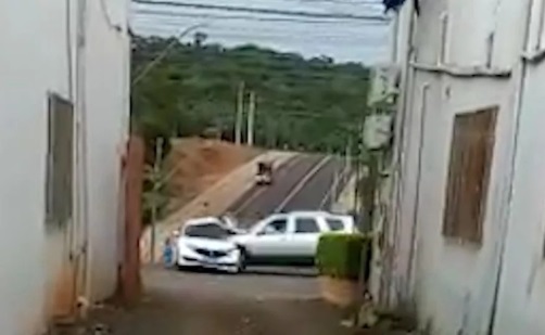 Vítimas que morreram em acidente na BR-282 eram pai, mãe e filho