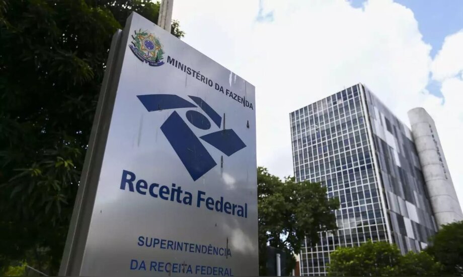 Receita Federal libera R$ 23,9 milhões para 11 mil catarinenses