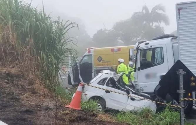 Trabalhadora se atrasa e morre com marido que foi levá-la ao serviço