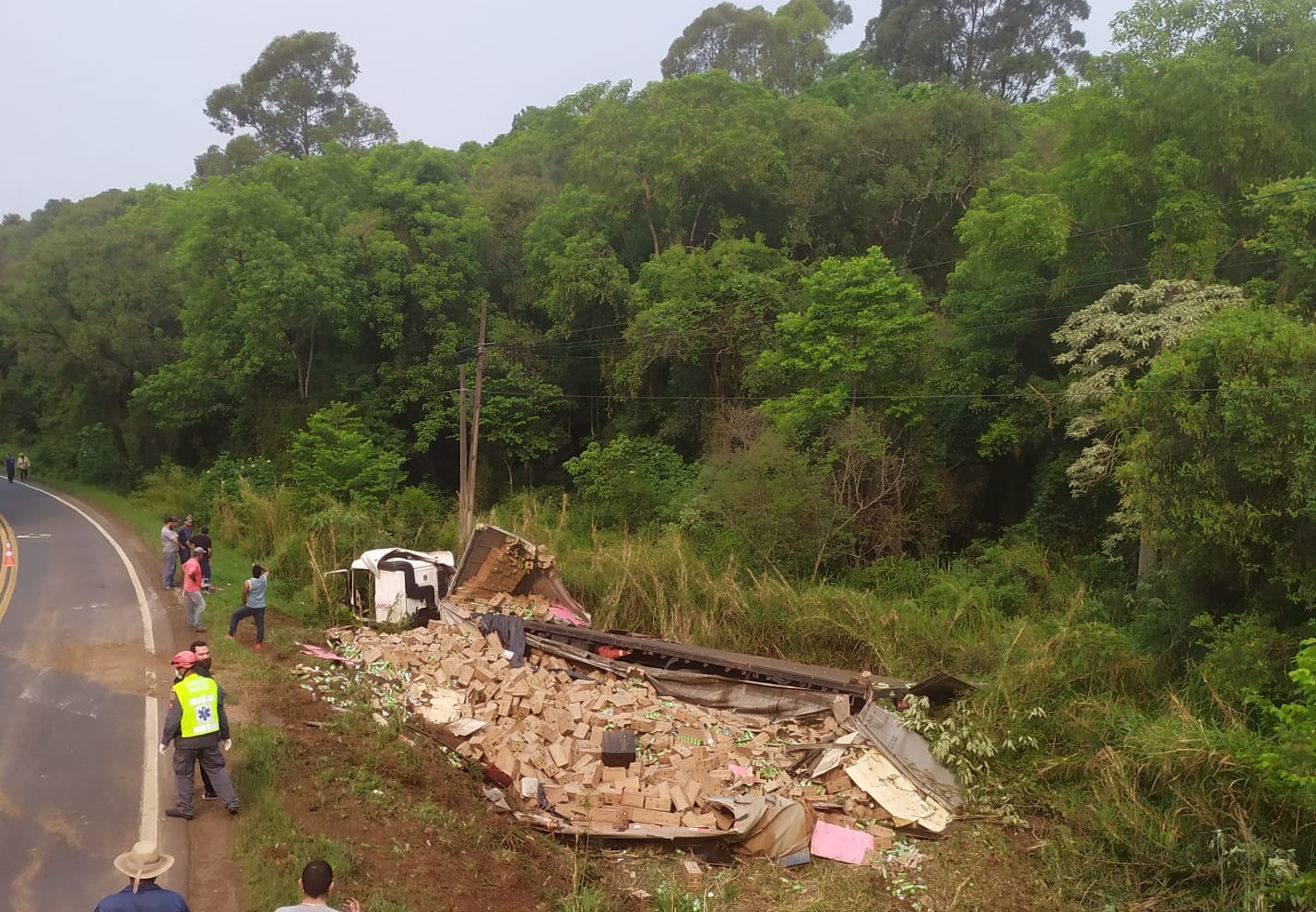 Acidente aconteceu em São Lourenço do Oeste (Foto: Corpo de Bombeiros)