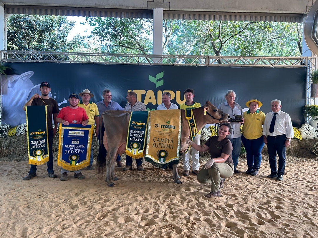 Feira Ranqueada e Torneio Leiteiro premia produtores e animais