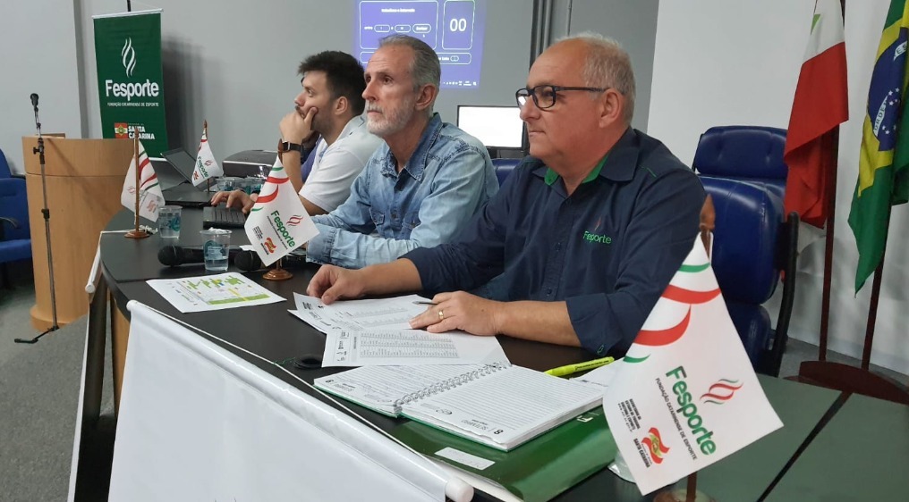 Equipe técnica da Fesporte no Congresso Técnico da Olesc 2023 em Florianópolis (Foto: Delamare de Oliveira Filho)