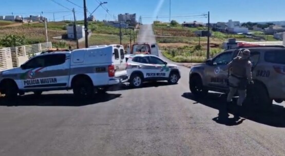 Negociação entre suspeito e PMs acontece em Abelardo Luz (Foto: Polícia Militar)