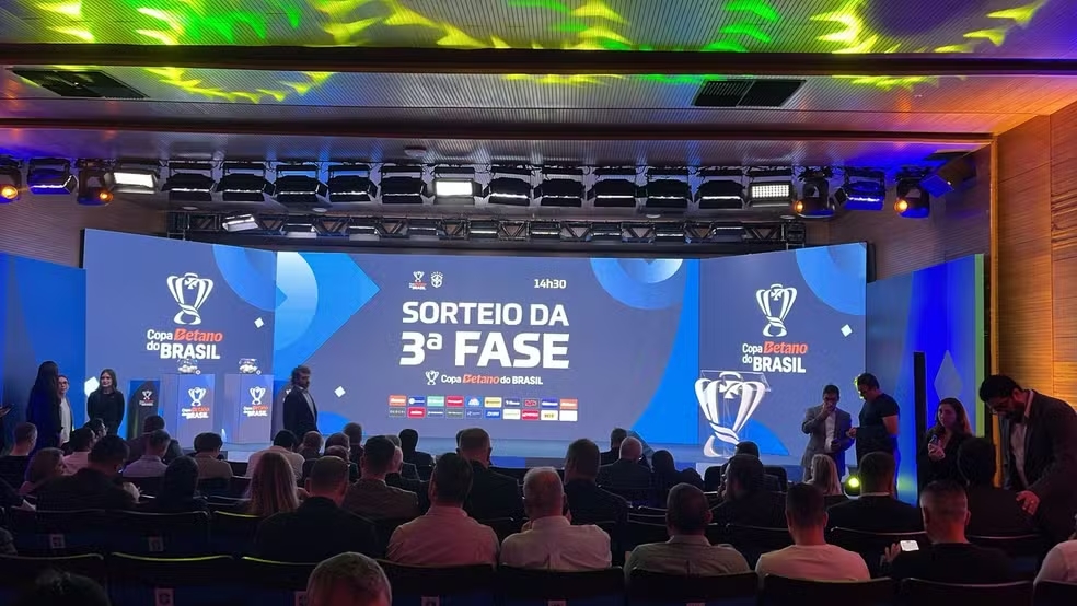 Sorteio da terceira fase da Copa do Brasil 2024 (Foto: Martín Fernandez)