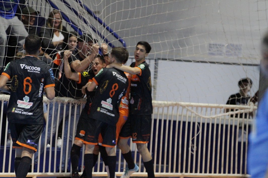 Sinergia aposta na força da sua torcida para reverter o resultado (Foto: Ascom/Sinergia Futsal)