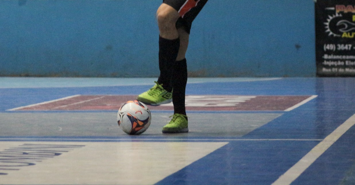 Futsal masculino garante classificação à final do turno do Catarinense  Sub-18
