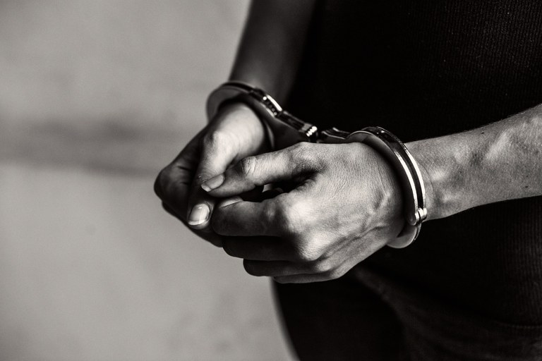 Homem condenado por estupro de vulnerável é preso  (Foto: Freepik)