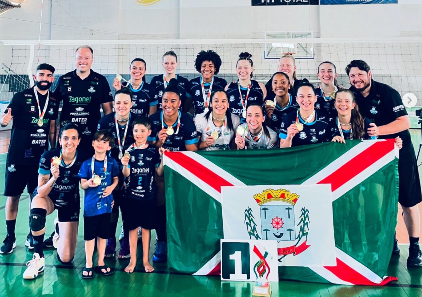 Vôlei feminino de Pinhalzinho é campeão da Etapa Regional do Jasc