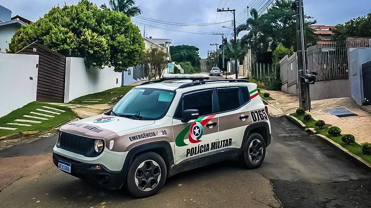 Mãe foi presa pela polícia (Foto: Divulgação)