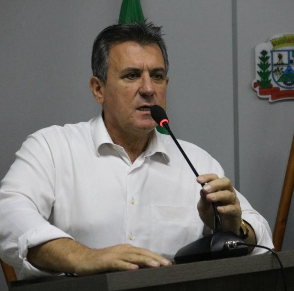 Prefeito Dinho afirma que é pré-candidato a reeleição em Águas Frias