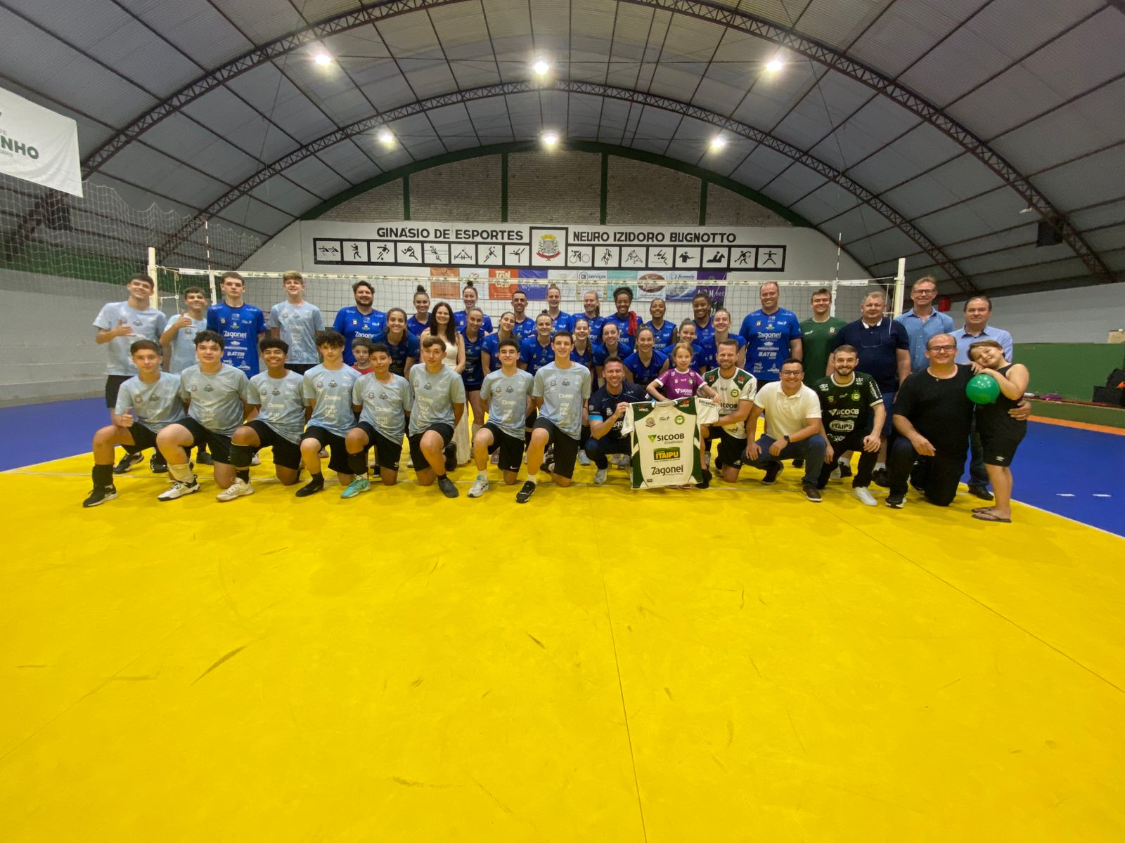 Futsal e Voleibol recebem emenda de R$100 mil para a próxima temporada