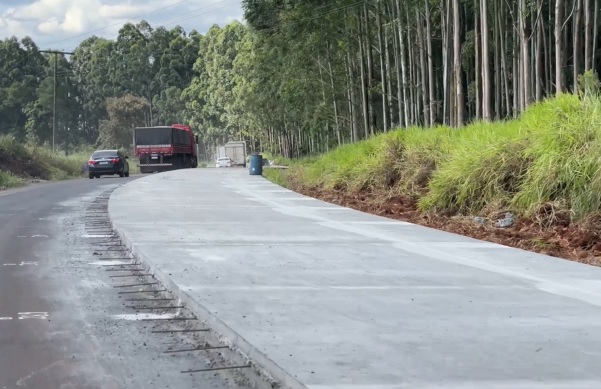 Uma das piores rodovias de Santa Catarina, recebe 10 km de concreto