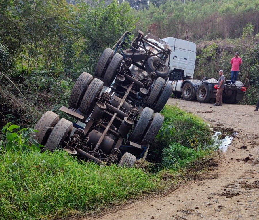 Acidente impressionante (Foto: Divulgação)